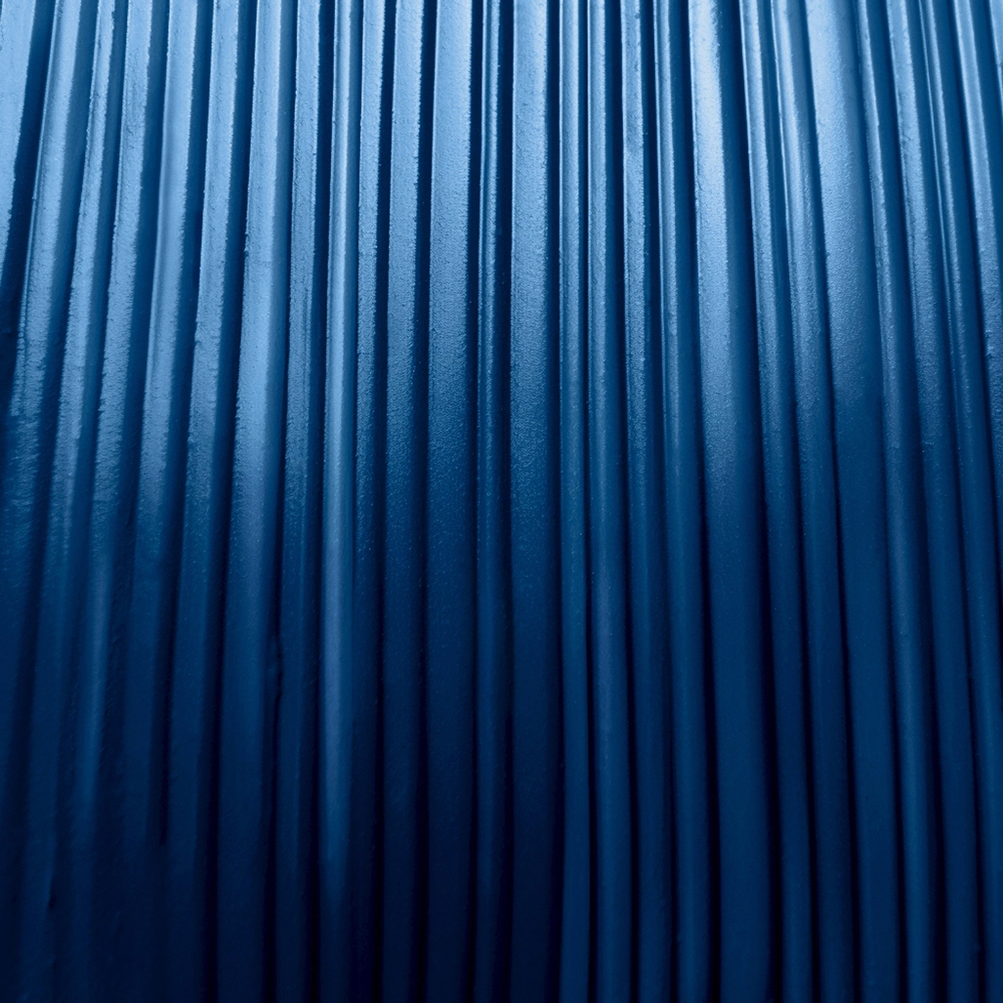 Тушь с эффектом накладных ресниц SUPREMATIC DARK BLUE COMEDY 12 г