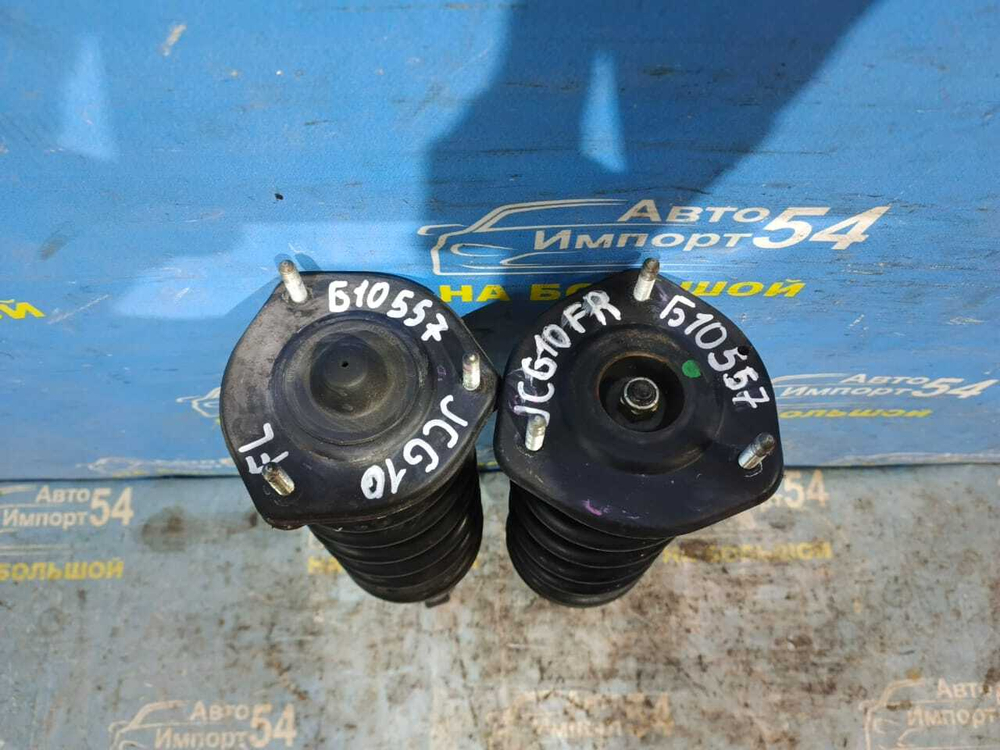 Стойка передняя правая TOYOTA BREVIS 2001-2007
