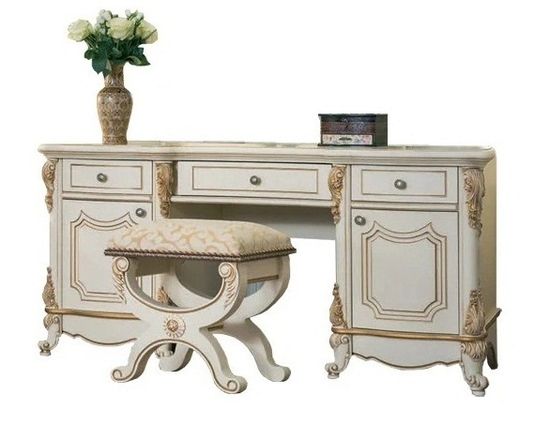 Стол туалетный  МОНА ЛИЗА с пуфом