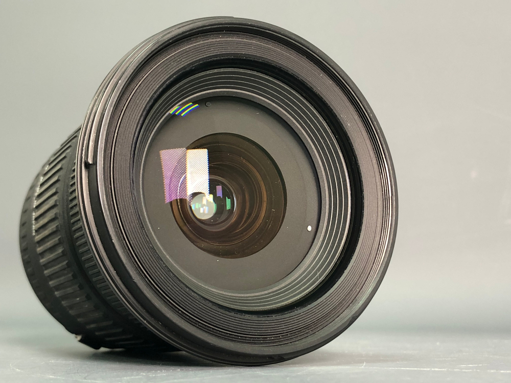Sigma AF 17-70mm f/2.8-4.5 DC Canon EF-S