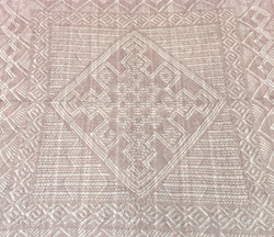 Оренбургский пуховый платок-паутинка А100-06 магнолия