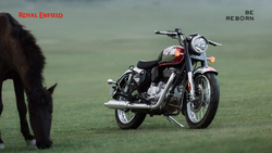 Royal Enfield Classic 350 Chrome Red