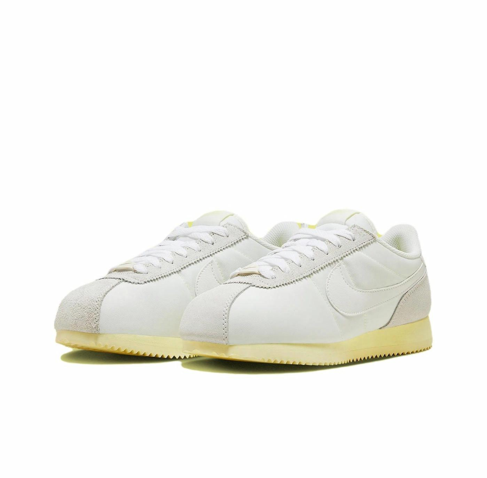 Женские кроссовки Nike Cortez 'Pale Yellow' HF6410-118