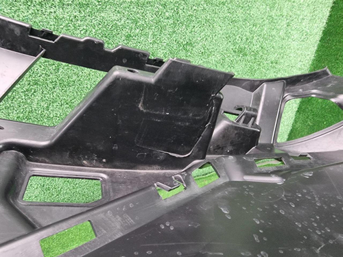 Кронштейн ПТФ правый BMW X1 F48 (2019-2022)