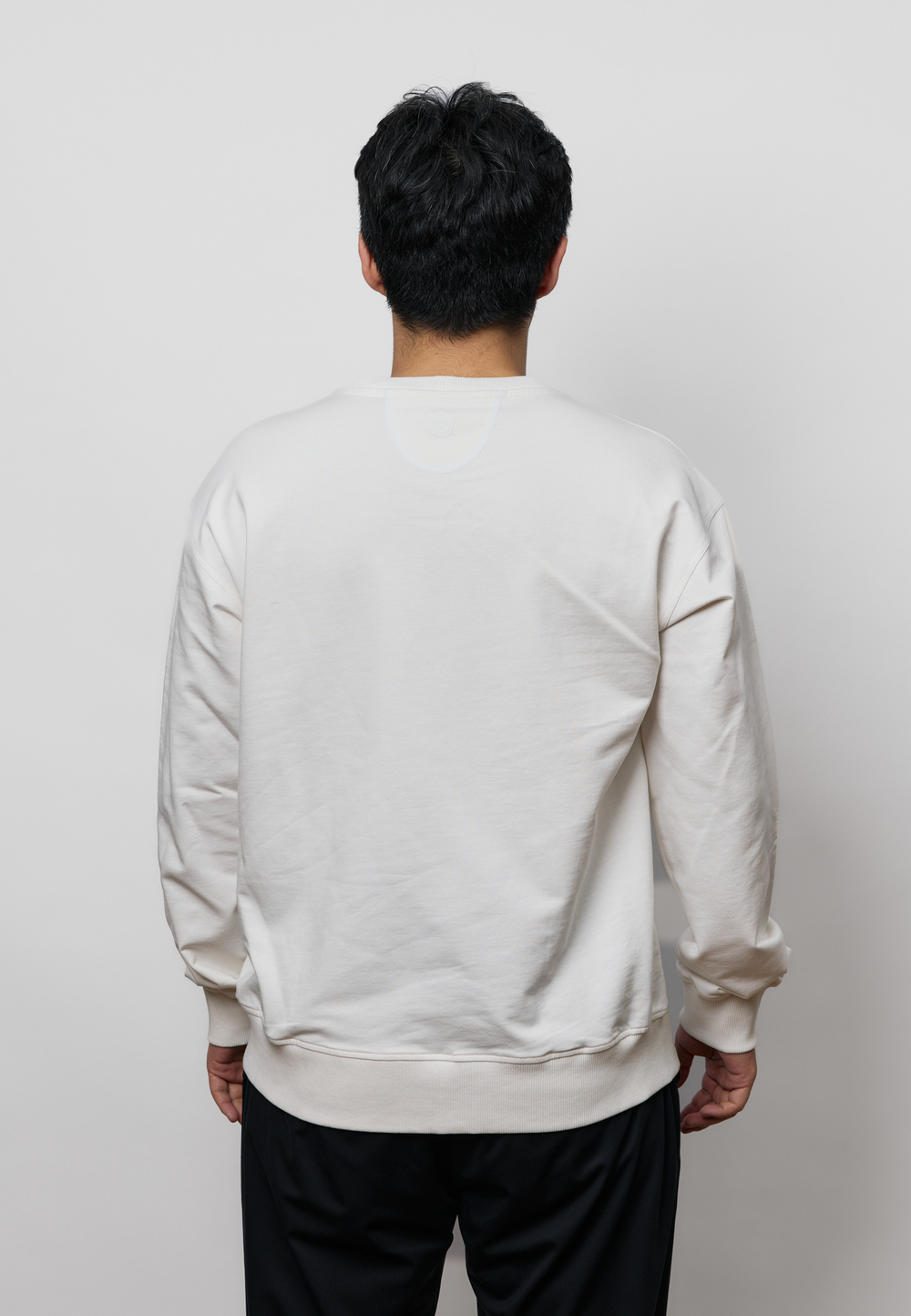 Свитшот SHANYRAQ APPLIQUE WHITE