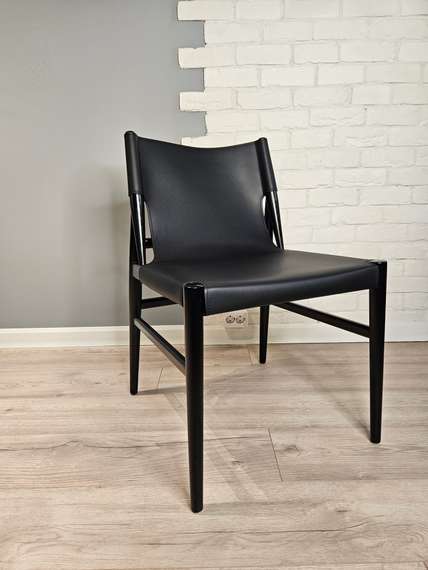 Стул Voyage, черный