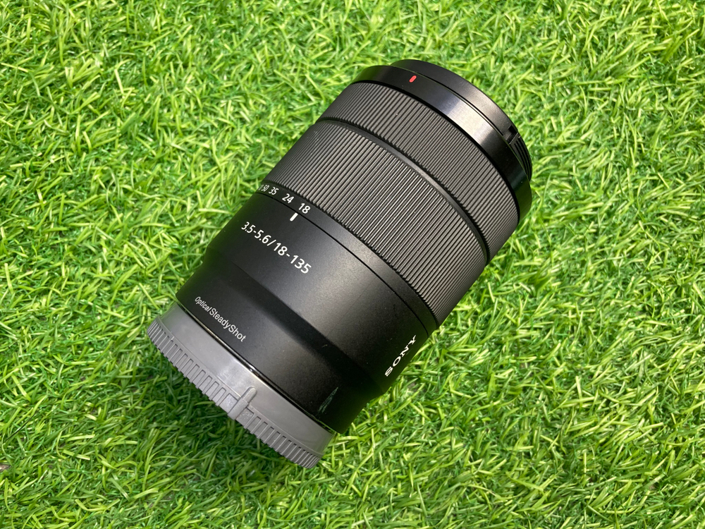 Sony E 18-135mm F3.5-5.6 OSS Покупка/Продажа