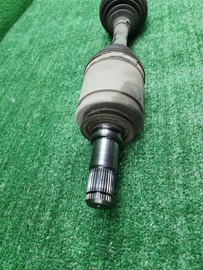 Привод передний Lexus LX 3 (2007-2023)