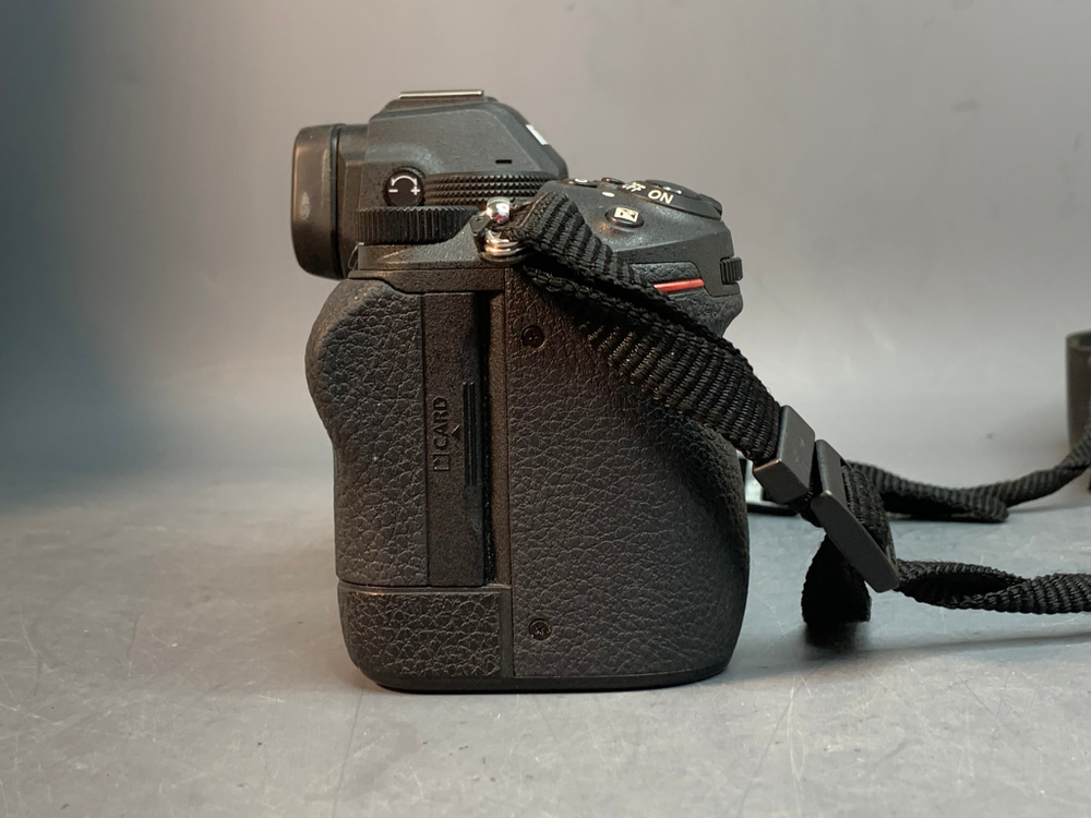 Nikon Z5 Body 28.458 Кадров