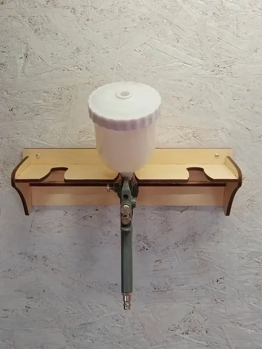 Держатель для краскопульта