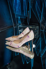 Женские туфли розовые с тиснением под рептилию