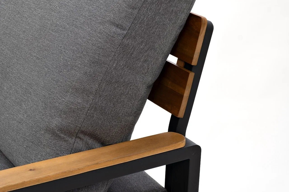 Кресло из алюминия TOPA