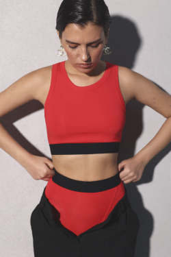 Бельевой комплект красный: шорты+ топ