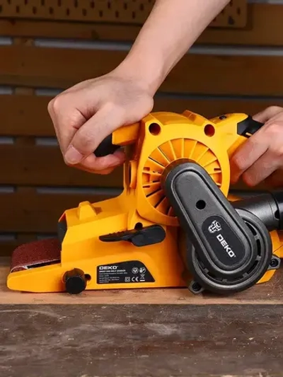 Шлифмашина ленточная DEKO DKBS1300, 1300 Вт, с регулировкой оборотов