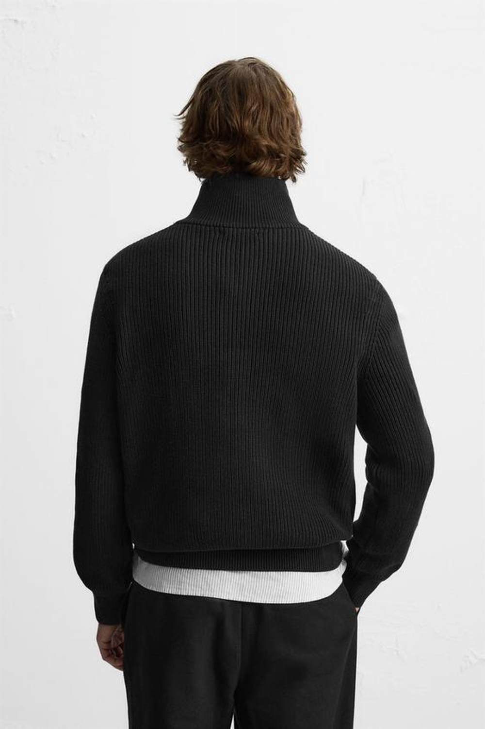 ZARA СВИТЕР С ВЫСОКИМ ВОРОТНИКОМ И ЗАСТЕЖКОЙ-МОЛНИЕЙ, ЧЕРНЫЙ