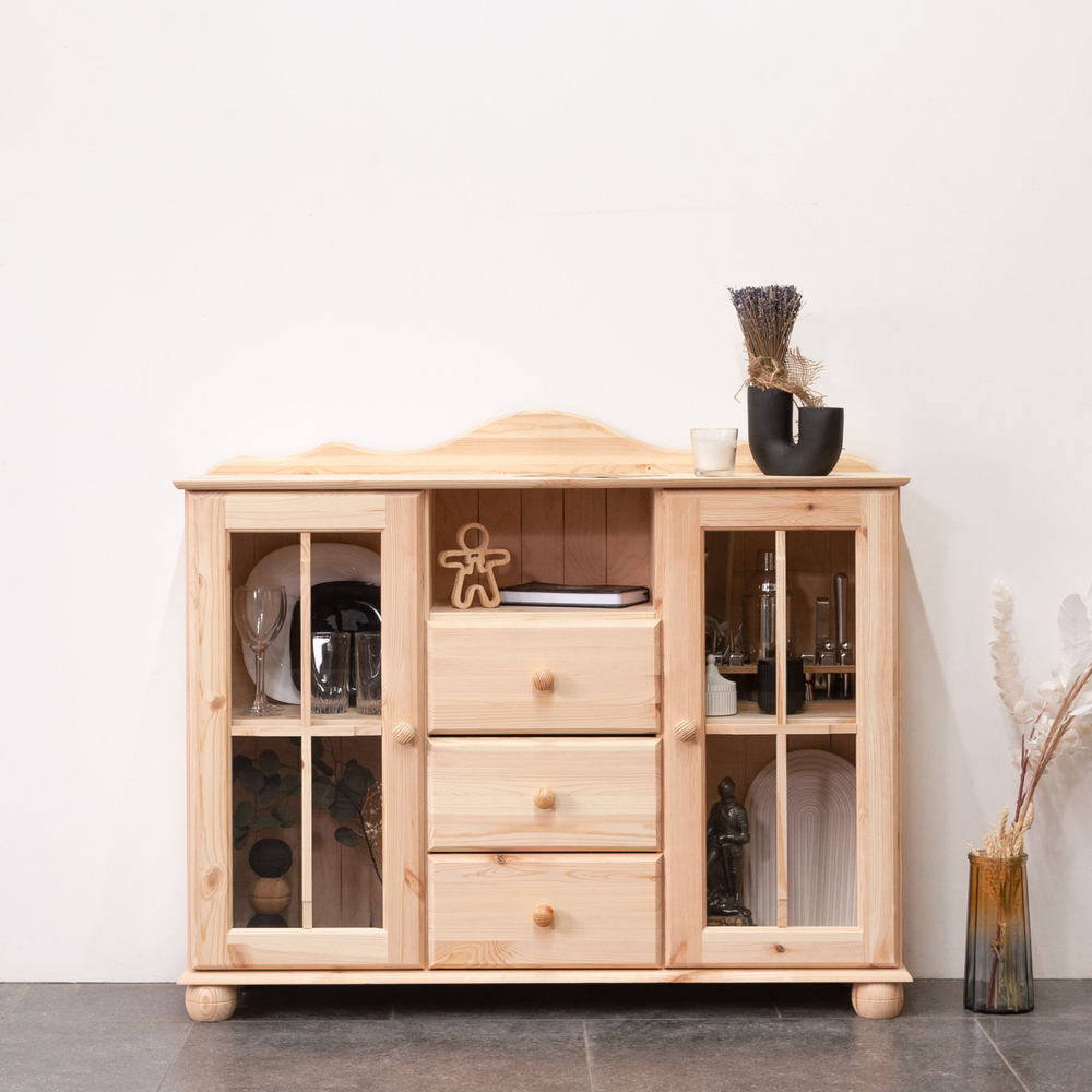 Комод 113х32х94, Бритта, с 3 ящиками для одежды, витрина 2 двери, массив сосны, в натуральной отделке, Dipriz