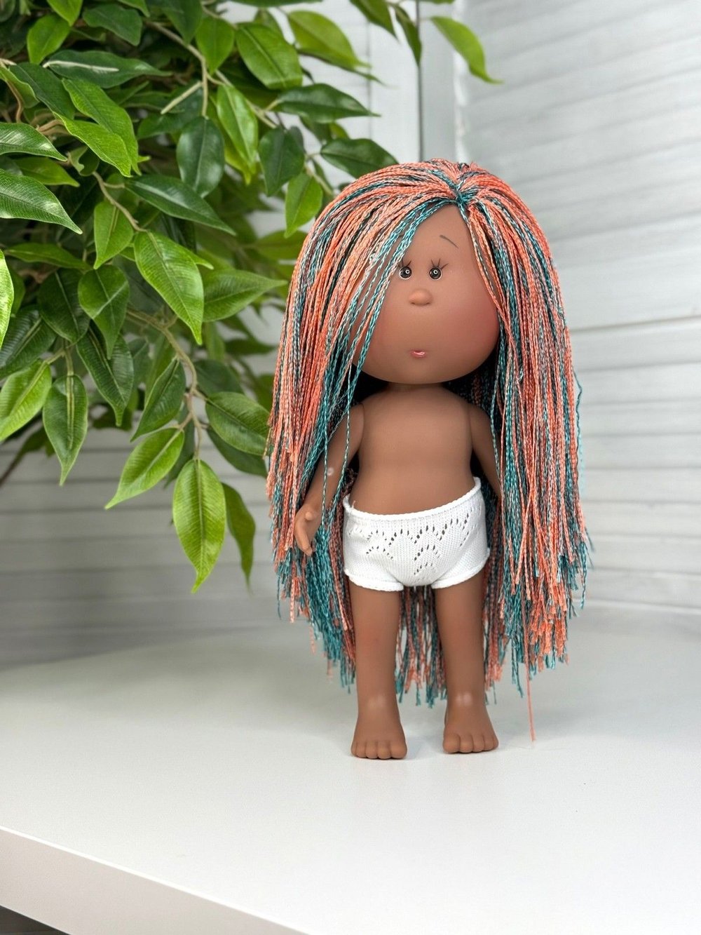 Кукла Nines виниловая 30см MIA без одежды (3000WN1)