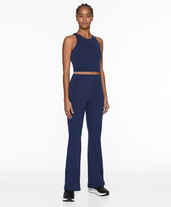 OYSHO Компрессионные брюки клеш Flare Compressive Raise Up, темно-синий