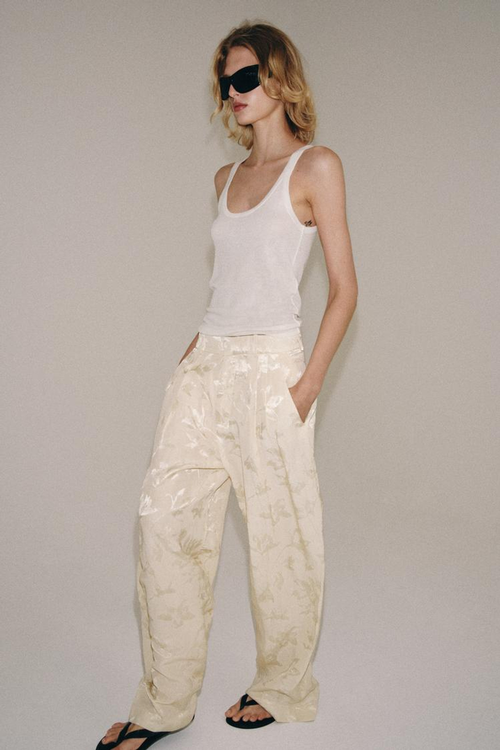 ZARA ЖАККАРДОВЫЕ БРЮКИ ИЗ СМЕСОВОГО ЛЬНА — ZW COLLECTION, ЭКРЮ