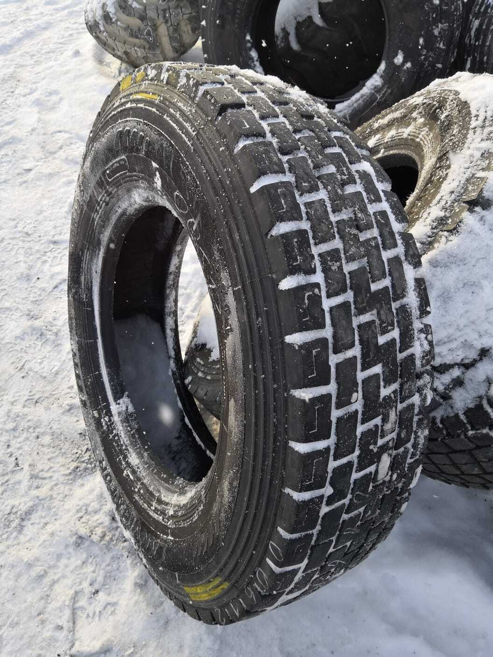 295/80R22.5 Lanvigator D801 шина б/у