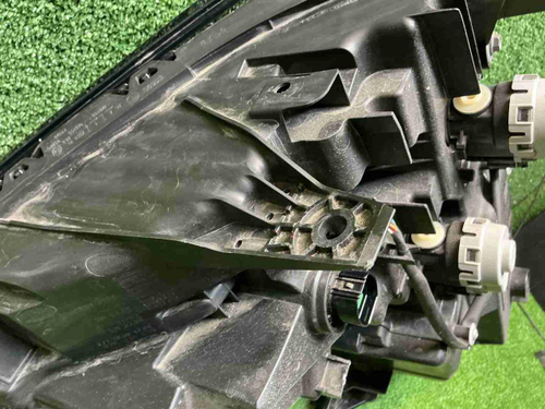 Фара правая GAC GS8 2 (2021-н.в.) LED