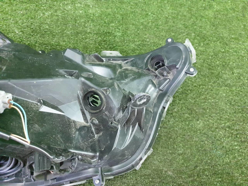 Фара левая Toyota RAV4 5 XA50 (2018-н.в.) LED