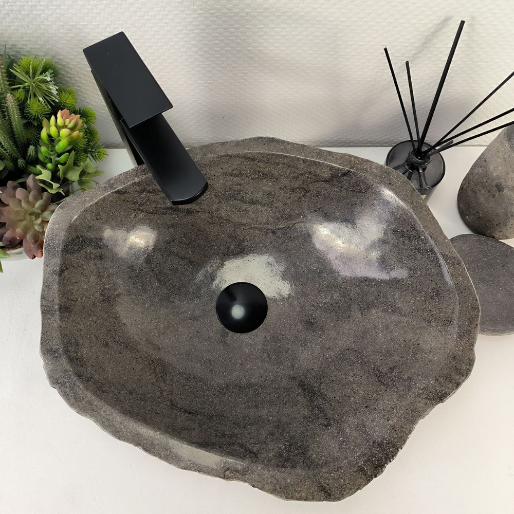 Раковина из речного камня RS-65145 46*39*15 0856