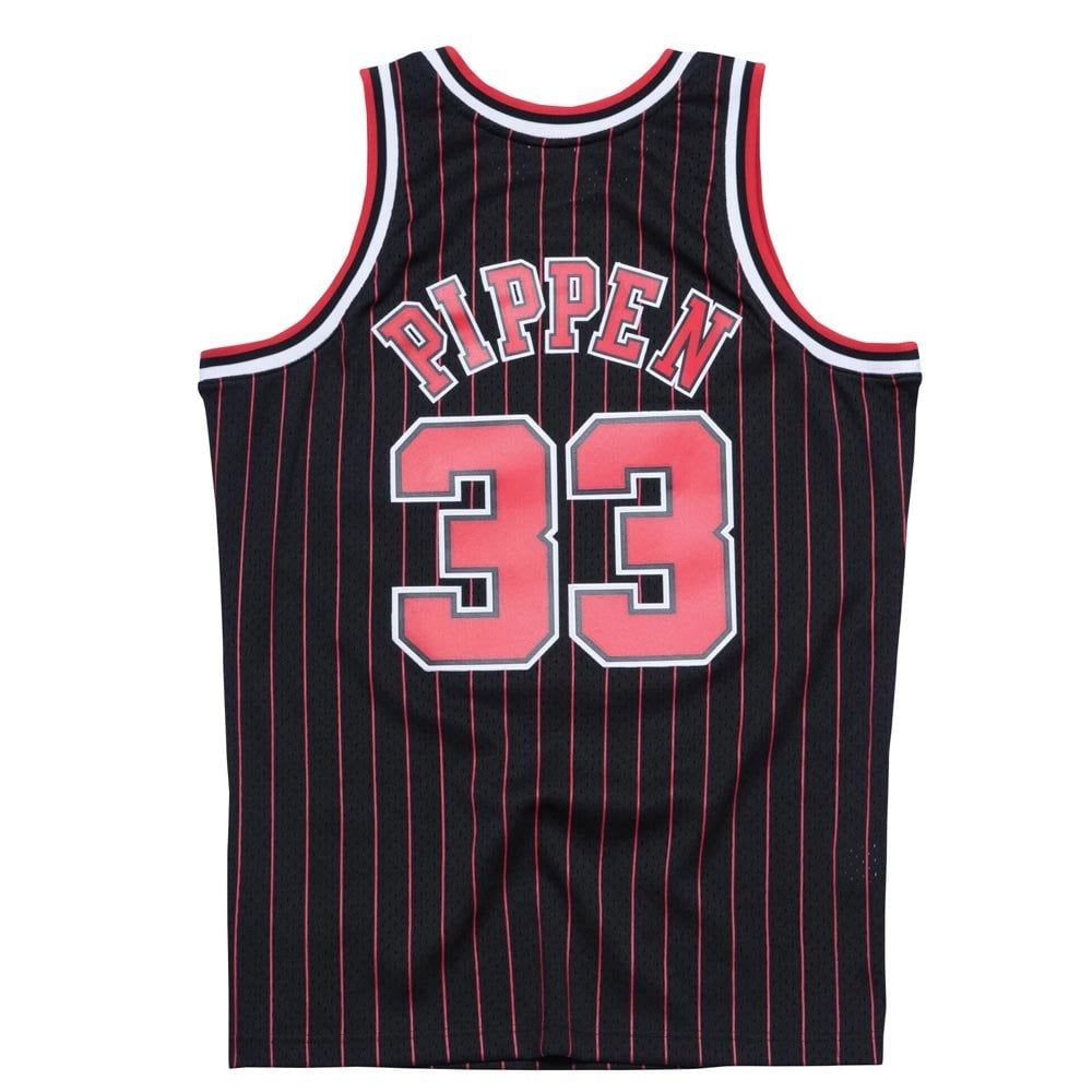 Баскетбольная мужская футболка Mitchell&Ness NBA Swingman Chicago Bulls Scottie Pippen #33 Баскетбольная мужская футболка Mitchell&Ness NBA Swingman Chicago Bulls Scottie Pippen #33
