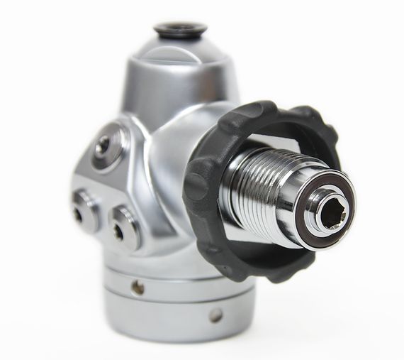 Первая ступень регулятора Sopras Sub Giove Ice Black DIN