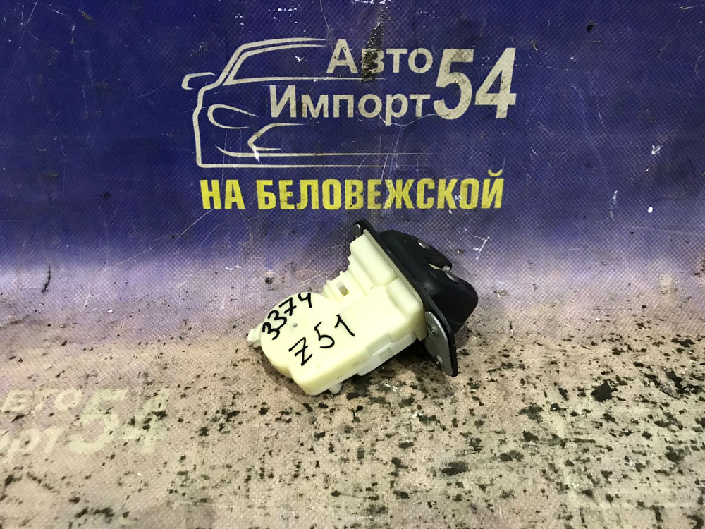 Замок багажника NISSAN MURANO 2011