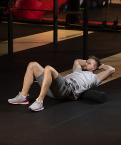 Ролик массажный FA-520, EVA, средняя жесткость, 90х15 cм, черный