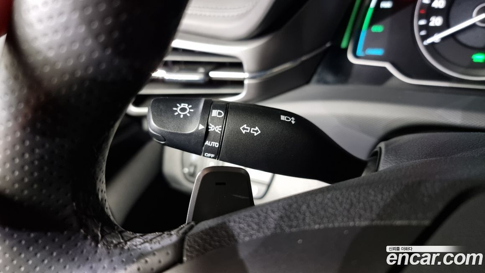 Hyundai The New Ionic Hybrid 1.6 HEV (04.2020)