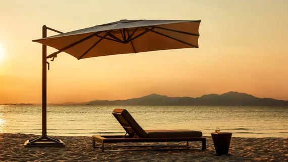 Зонт профессиональный Levia 3х3 м, антрацит, тортора. База и светильник в комплекте