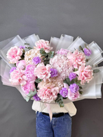 Авторский букет «Пионовый вальс»