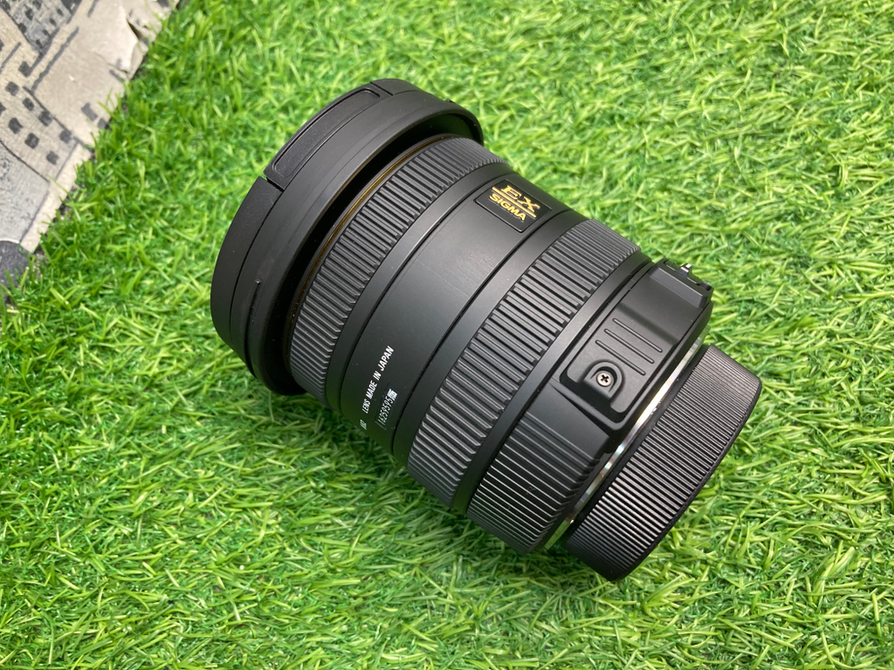 Sigma AF 10-20mm 3.5 EX DC HSM Nikon F