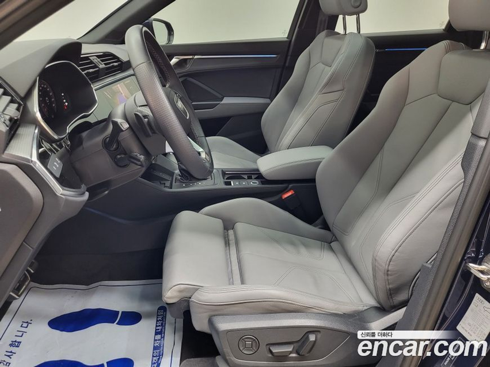 Audi Q3 (F3) 35 TDI Premium Sportback (08.2023)