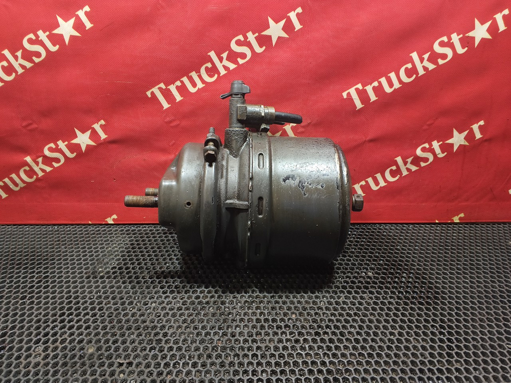 Энергоаккумулятор  задний 2019г