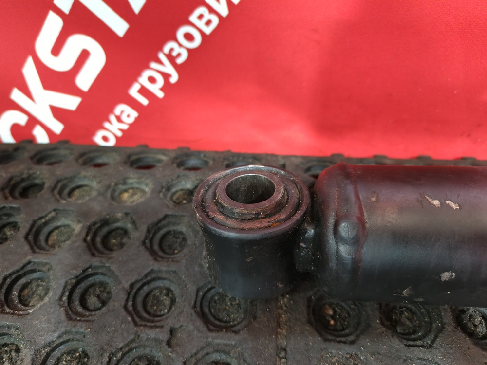 Амортизатор передний 2023г