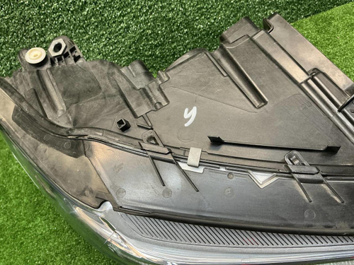 Фара правая BMW X3 G01 (2017-2021) Adaptive LED