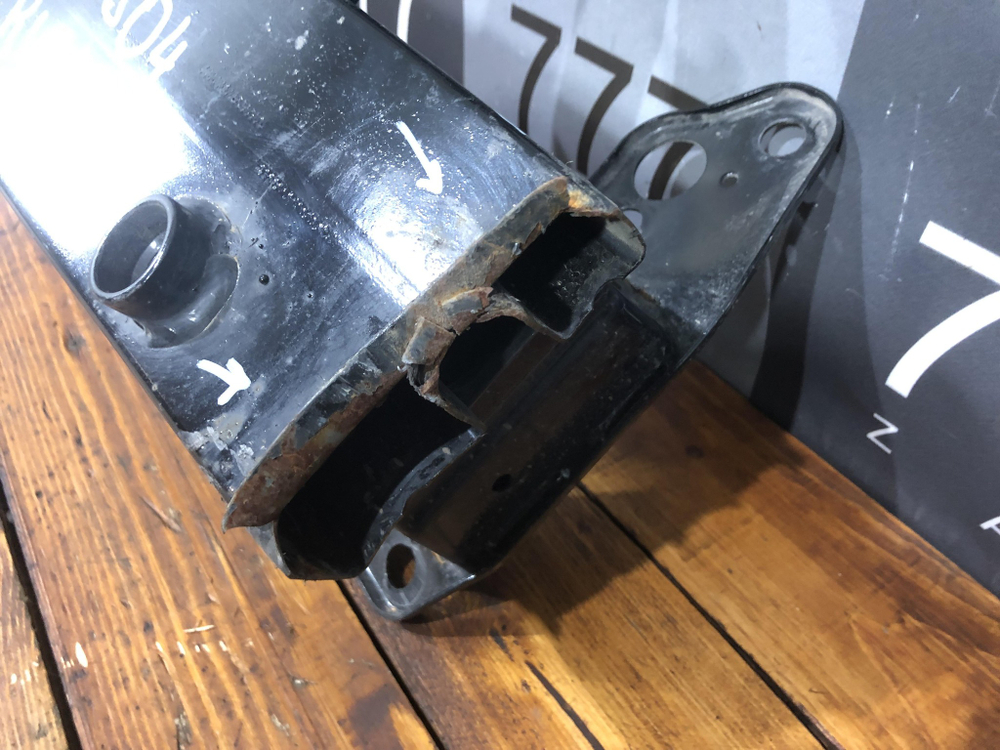 Усилитель переднего бампера Kia Rio 4 (FB) 17-22 Б/У Оригинал 64900H0000