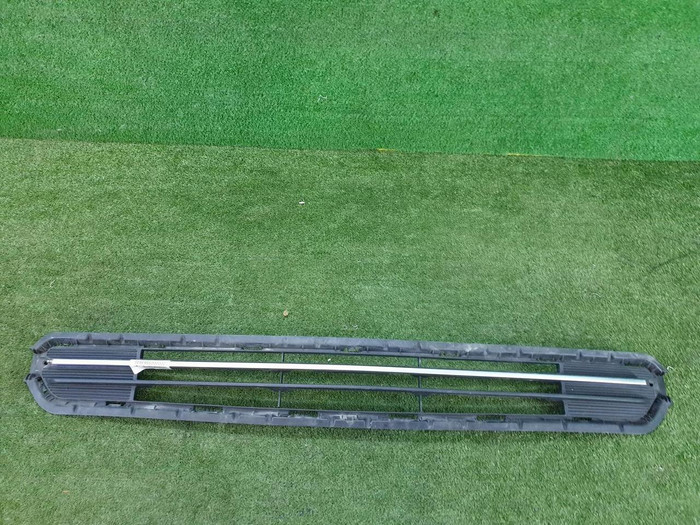 Решетка переднего бампера верхняя Changan CS35PLUS (2018-2021)