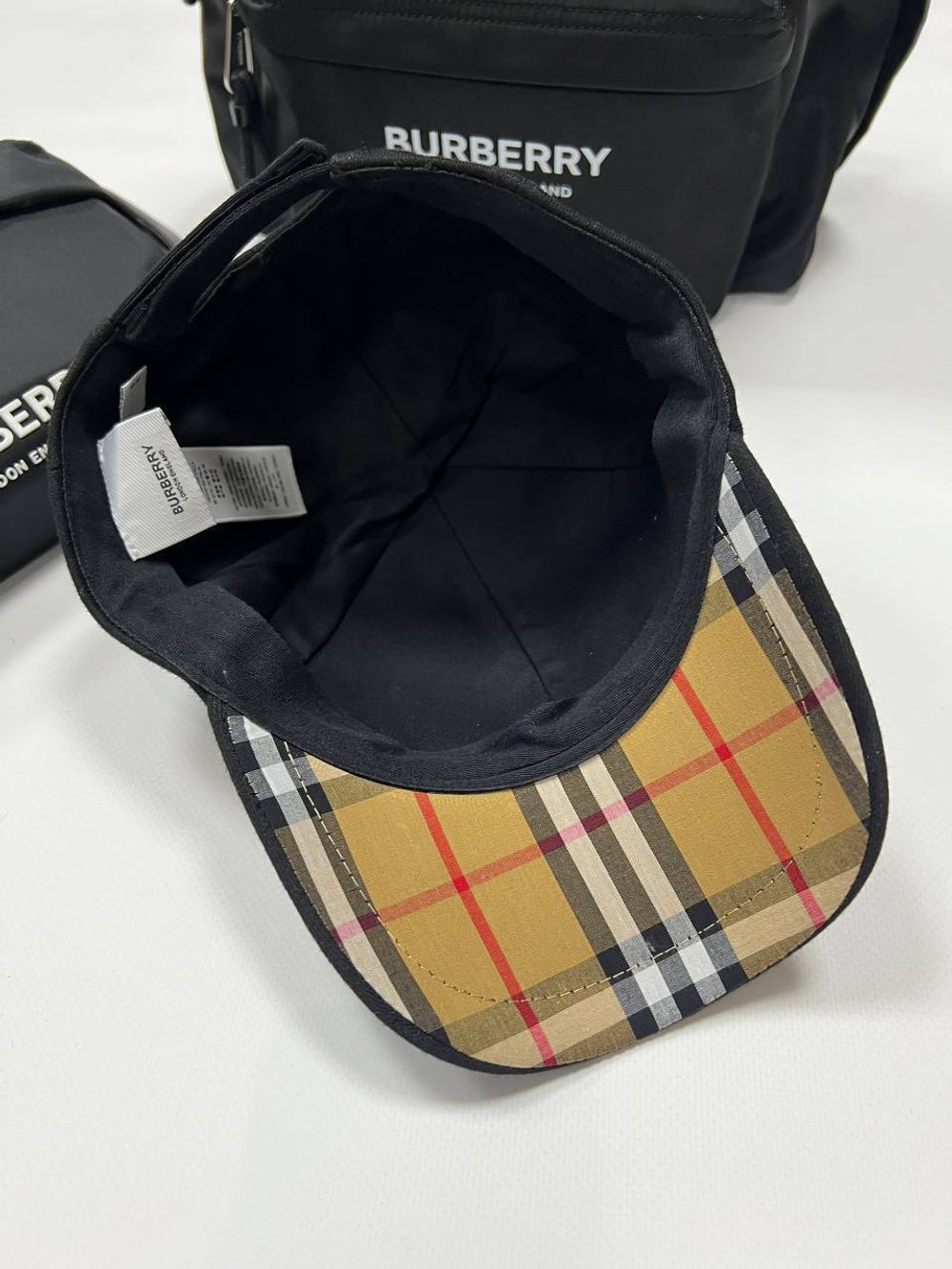 Кепка Burberry