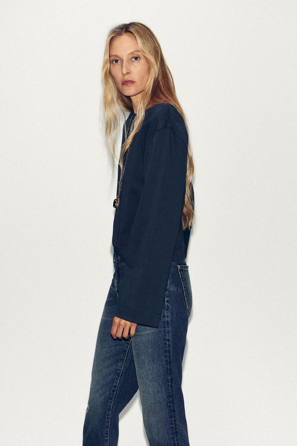 ZARA ФУТБОЛКА С ВЫРЕЗОМ «ЛОДОЧКА», МОРСКОЙ СИНИЙ