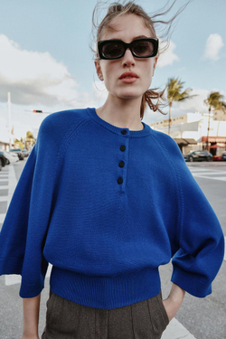 ZARA СВИТЕР С ШИРОКИМИ РУКАВАМИ, ЯРКО-СИНИЙ