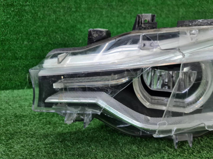 Фара левая BMW 3er F30 (2015-2020) LED