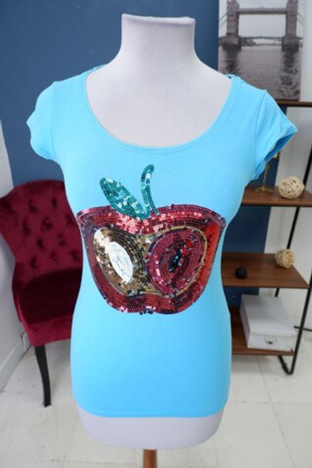 Футболка Concept Club с пайетками 42 размер