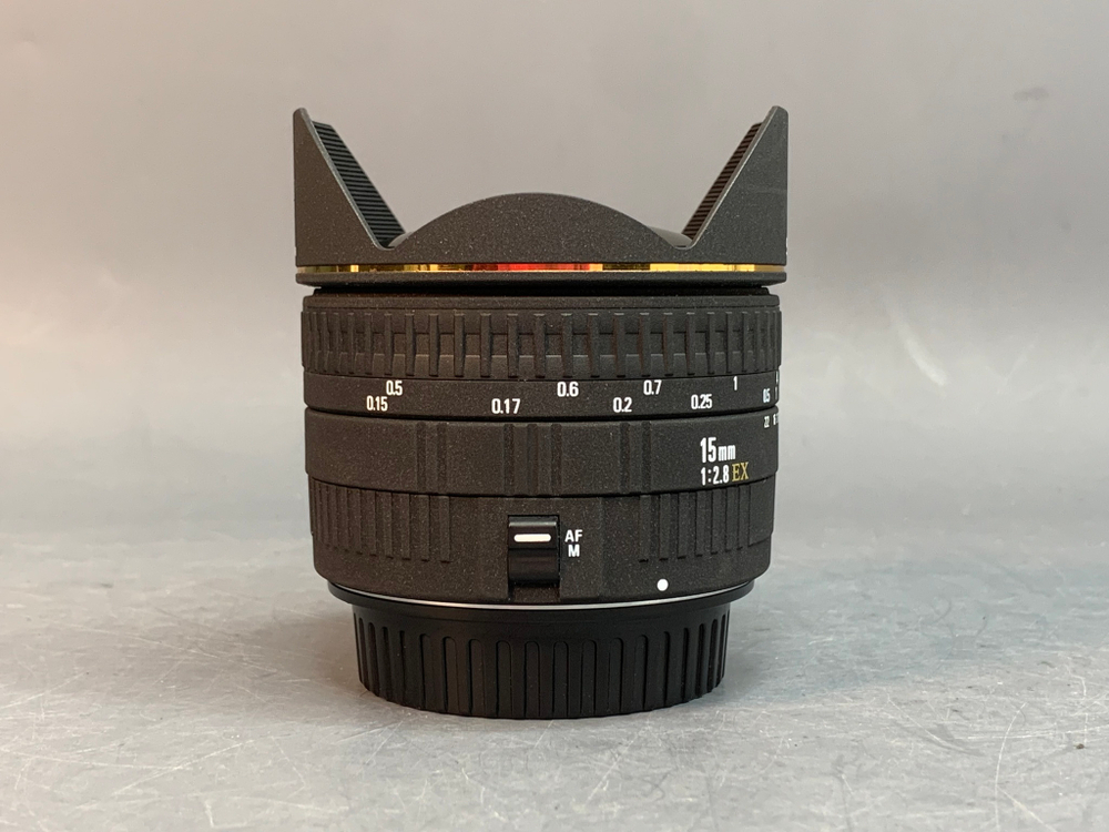 Sigma 15mm 2.8 EX DG Fisheye Canon EF