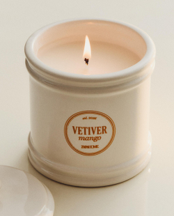 Zara Home Свеча ароматическая Vetiver Mango 300 г, растительный воск, аромат древесный, Коричневый