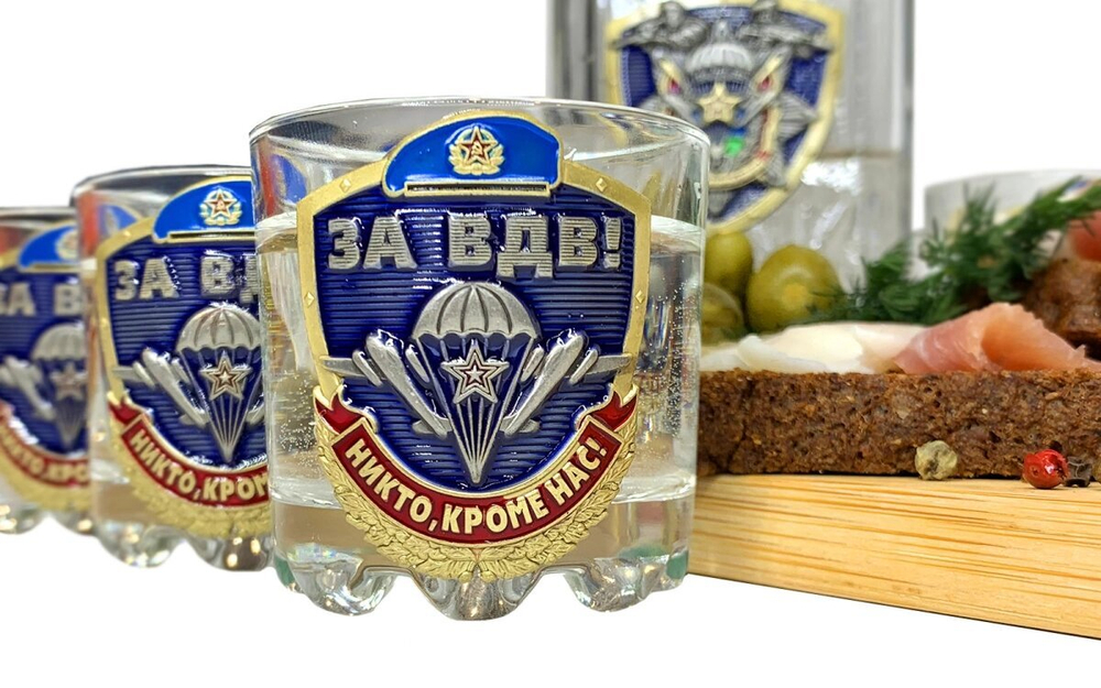 Подарочный набор ВДВ графин и 6 стопок