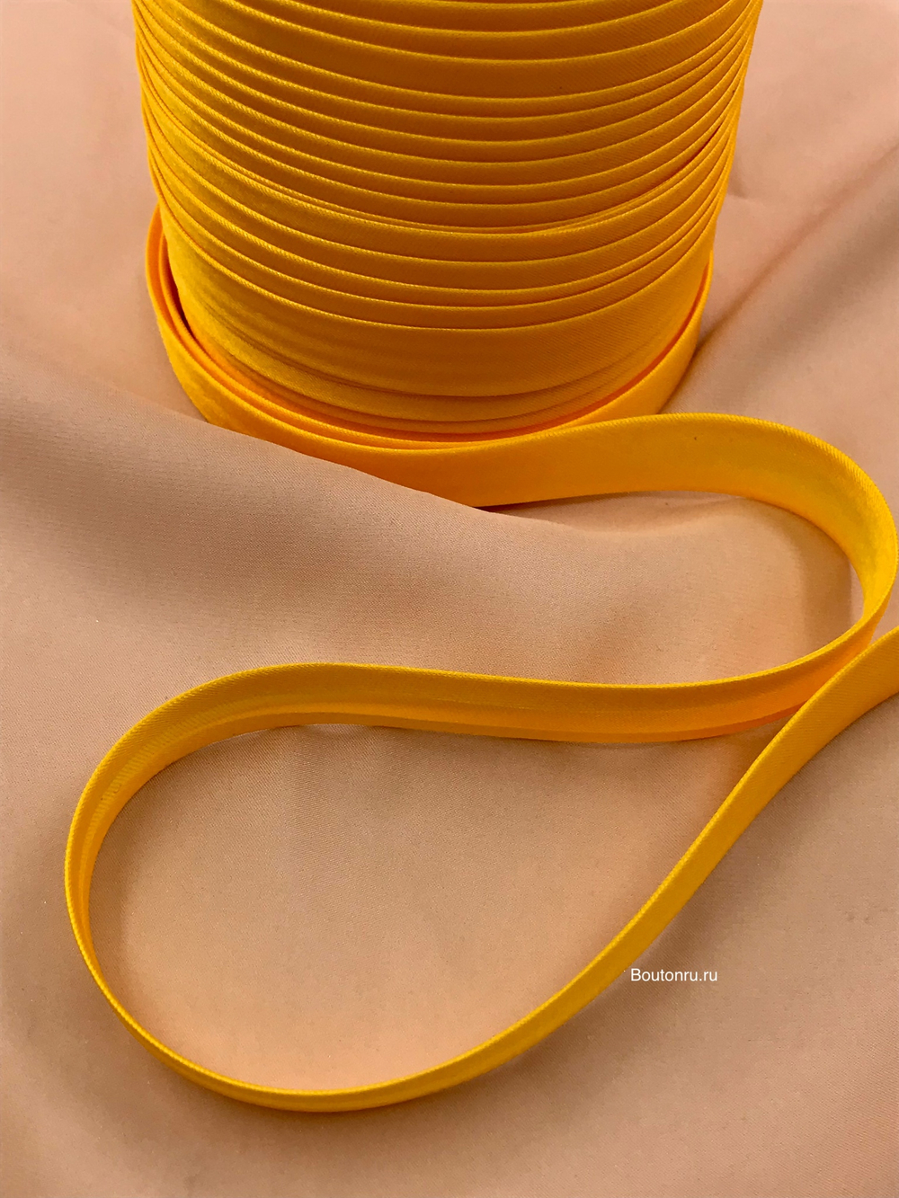 Косая бейка канареечная (желтая)  15 мм